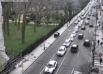 Más de 250 taxistas protestan en Vigo contra el «abuso» de los seguros
