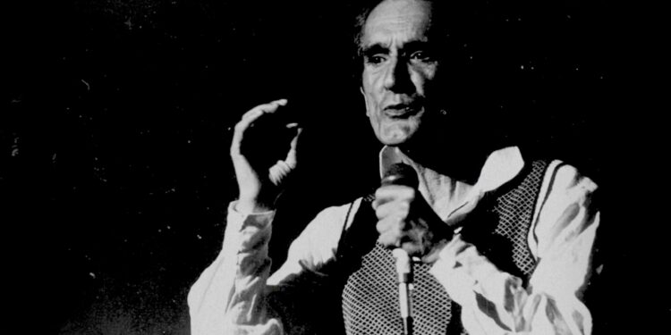 Pablo Villalobos muestra el verdadero Carlos Oroza