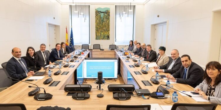 Frente común de España y Portugal para «seguir impulsando» el AVE Vigo-Oporto, pero Caballero pide más a los lusos