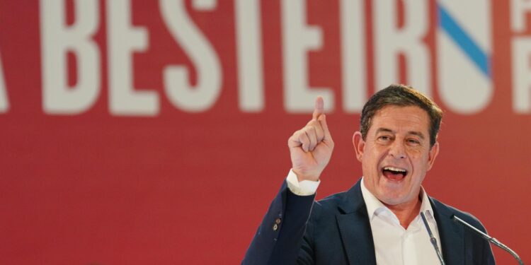 Besteiro, proclamado secretario xeral del PSdeG tras ser el único candidato