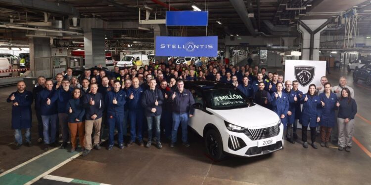 El segundo de a bordo en Stellantis reconoce la competitividad de Vigo y el compromiso de la plantilla