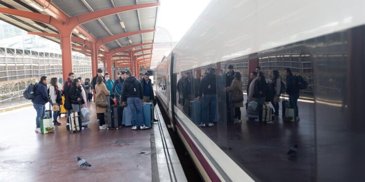 Transportes fija para el verano el estudio informativo de la salida sur ferroviaria de Vigo