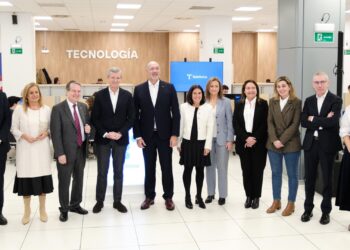 Telefónica abre en Vigo un centro tecnológico con un centenar de especialistas en ciberseguridad