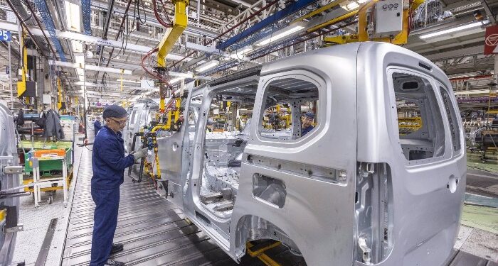 Stellantis Vigo y sindicatos acuerdan ERE voluntario y ERTE con medidas sociales