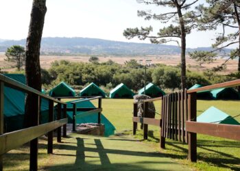 Campamentos de verano A Lanzada 2025: plazo de inscripción, turnos semanales y coste de cada plaza
