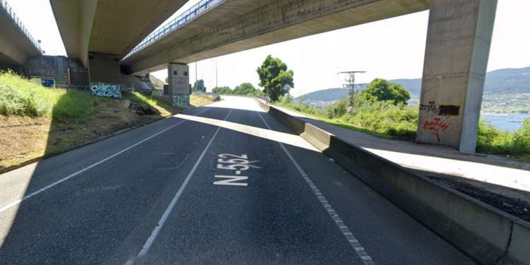 Ultiman el arreglo de las ‘fochancas’ en la N-552 a su paso por Trasmañó, con una inversión de 2,4 millones