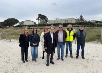 Caballero: «Estamos poniendo toda la zona de playas a la altura de lo que significa Vigo»