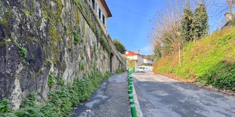 Un poco de luz para una céntrica calle