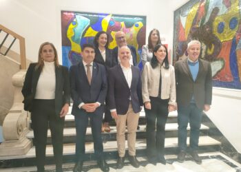 El PSOE traslada a empresarios en Vigo la importancia de la nueva ley de Industria frente a la deslocalización