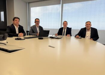 Caballero anuncia «un paso definitivo» en las próximas semanas para el AVE a Madrid