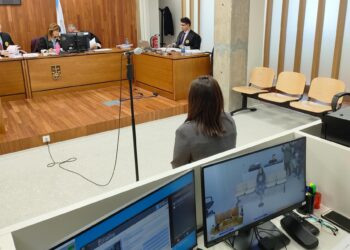 «Fue un accidente, nunca imaginé que pudiera causar ese daño», dice la joven que dejó sin un ojo a su novio en Vigo