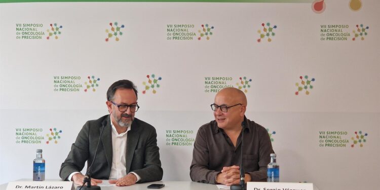 Los expertos destacan el «significativo incremento» de cáncer de pulmón en mujeres, por su llegada «tardía» al tabaquismo