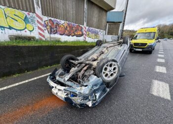 Un día cualquiera en la A55: herido tras volcar con su vehículo en las curvas de Mos
