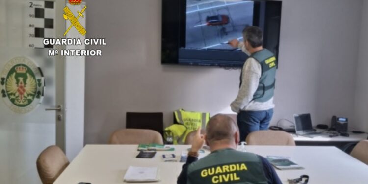 Detenida una persona e investigadas otras 17 por falsedad documental en remolques y caravanas