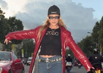 El #NTK25 de Anastacia cuelga el cartel de «no hay billetes» en Vigo