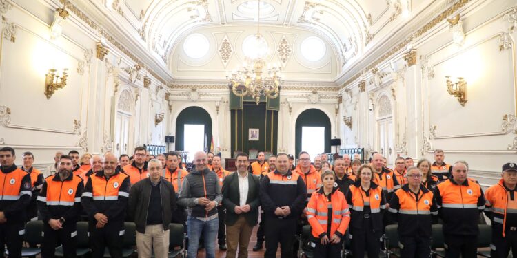 Los voluntarios de Protección Civil podrán contar con ayudas que alcanzan los 100.000 euros