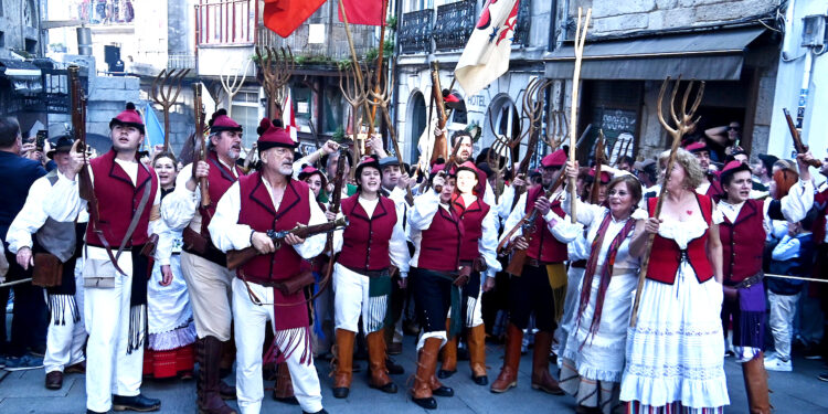 Reconquista infinita con Vigo volcado en su romería urbana más festiva