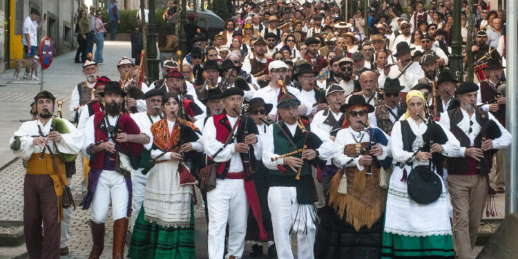 Reconquista infinita con Vigo volcado en su romería urbana más festiva