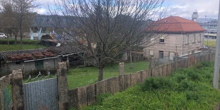 Varapalo a la comunidad de montes de Cabral: el TSXG frena su pretensión sobre una finca en la que hay una casa