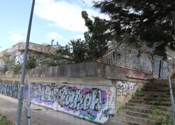 La recuperación de la cafetería del monte de O Castro, sin novedades un año después