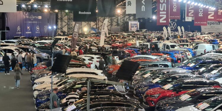 Arrancan cuatro días de feria en Vigo para encontrar los mejores coches de ocasión: horarios y precio