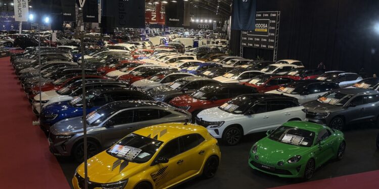 Un exclusivo Porsche 911 por 230.000 euros o un Toyota Aygo por 9.000: las ‘gangas’ de MotorOcasión