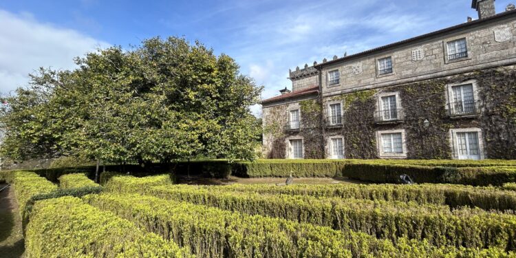 Vigo sumará un nuevo árbol en la próxima Navidad que evocará al siglo XIX