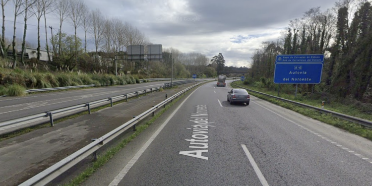 Un motorista pierde la vida tras caer de su moto en Arteixo