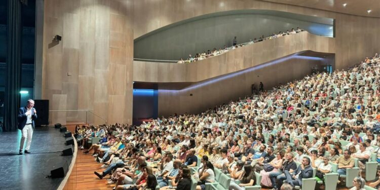 Ya hay fecha para pedir plaza en las escuelas infantiles municipales y solicitar la beca de inglés Pili Vigo