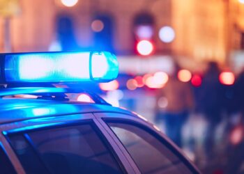 Detenido en Vigo por negarse a abandonar la habitación de un hotel y arrojar cocaína sobre cuatro agentes