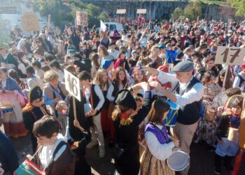 Resuenan las voces y los tambores de la Reconquistiña: arranca la cuenta atrás para la gran romería de Vigo