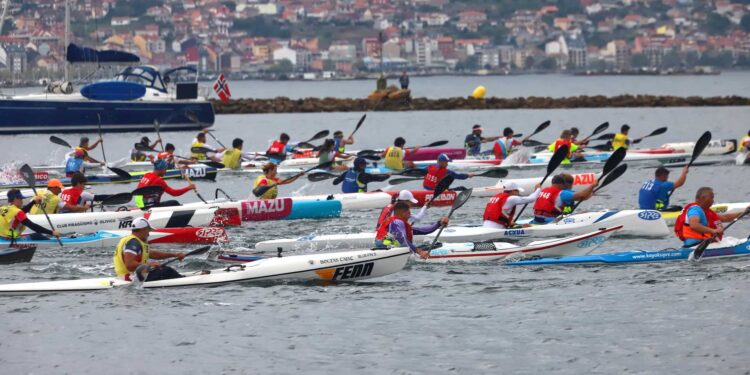Más de 500 palistas disputaran la Copa de España de Kayak de Mar