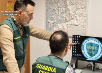 Detenido un joven asturiano que contactó con un niño de 13 años de Pontevedra con fines sexuales