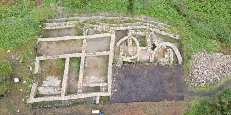 Las excavaciones y hallazgos romanos en Ons, preludio de lo que llegará a las islas Cíes