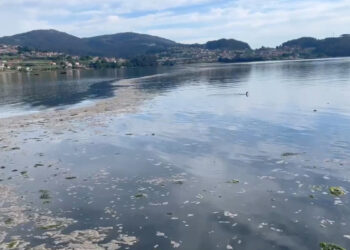 La Xunta recomienda no bañarse en playas y ríos por el mal estado del agua tras el apagón