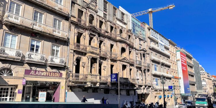 La calle comercial de los años sesenta en Vigo