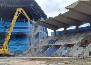 Avanzan las obras en Gol: los restos serán «triturados» y reutilizados para cimentar la nueva grada