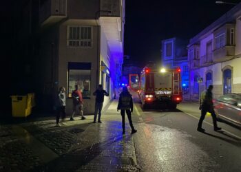 A Guarda, una de las últimas localidades en recuperar la normalidad tras 18 horas de apagón y sin teléfono