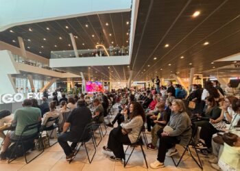 Vialia Vigo estrena la primavera con ocio, talleres infantiles y el Lego de moda