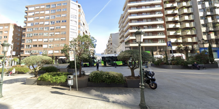 La Policía Local arresta en Vigo a dos jóvenes con sendas órdenes de detención, una de ellas de la Interpol