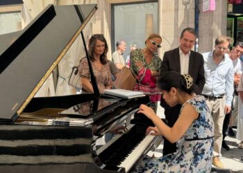 Un piano de cola regresará al centro de Vigo