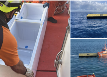 Neveras a la deriva en Cádiz: aparece una parte de la carga perdida por el MSC Houston