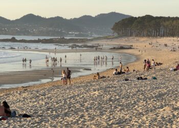 Vigo vive una jornada de verano con casi 30 grados