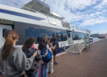 Mar de Ons implanta el billete electrónico para viajar a las Illas Atlánticas
