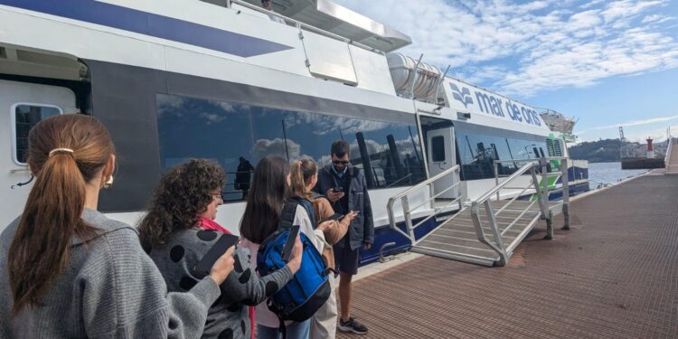 Mar de Ons implanta el billete electrónico para viajar a las Illas Atlánticas