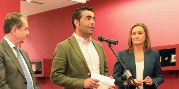 Luisa Sánchez contesta a Caballero: «Quiere más dinero pero no concreta a qué quiere dedicarlo»