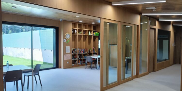 En funcionamiento «con plena capacidad» la unidad de salud mental infanto-juvenil de Vigo
