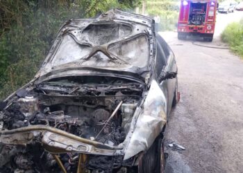 Una persona evacuada a un centro sanitario tras un accidente múltiple en Ponteareas