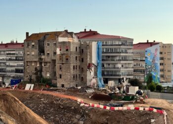 Casa Roucos sigue en pie