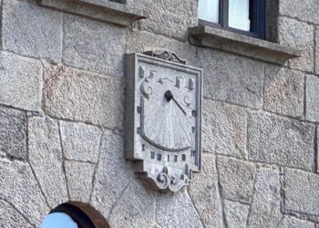 El reloj de la Praza de España de Vigo